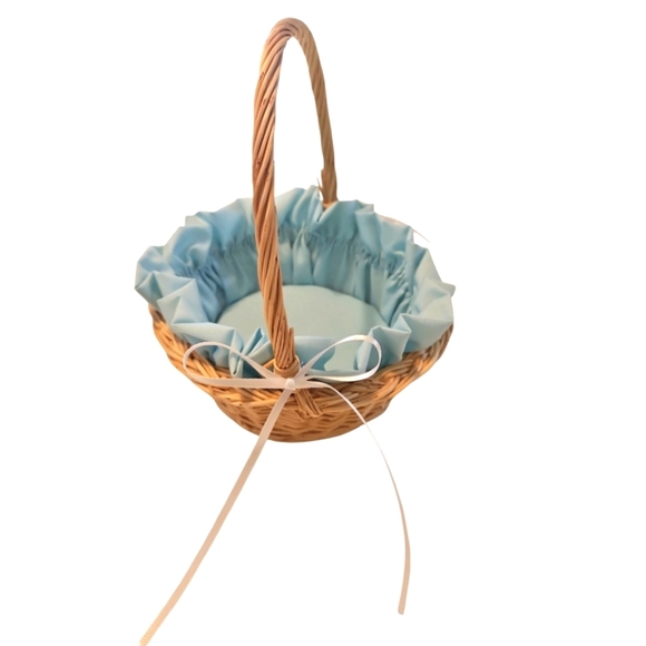 Wicker Basket with Blue Lining 4pc Set Crochet Coasters Spring colors Fabric Egg - Picture 10 of 17